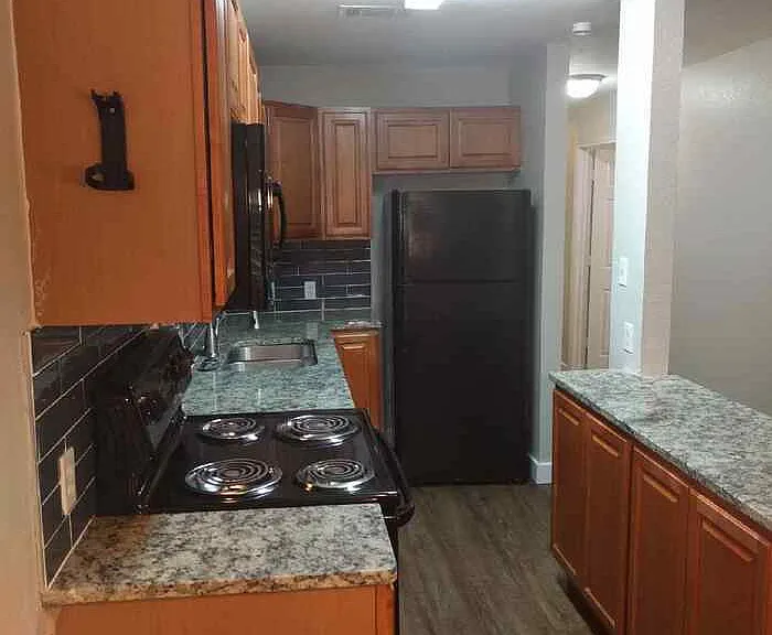 2702 Little Valley Cv #B — Photo 2