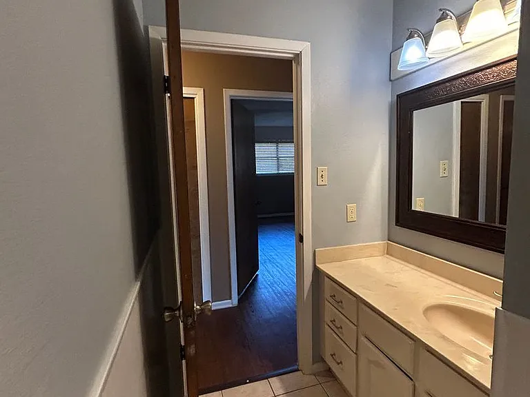 826 Timber Dr — Photo 35