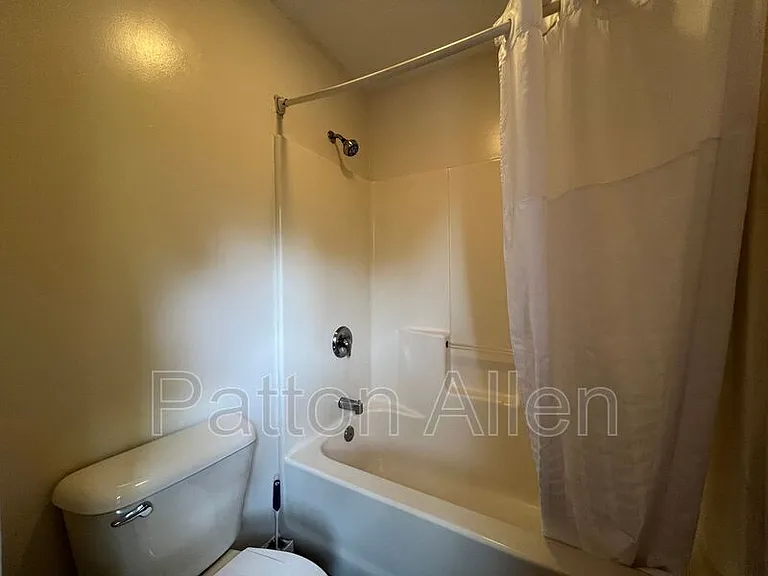 145 Citadel Dr #149H — Photo 15