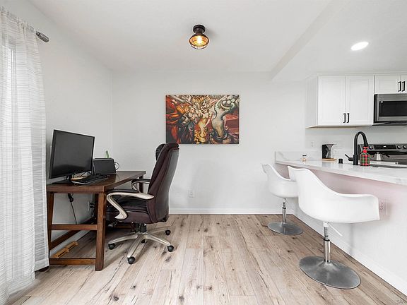 4th image of 6510 College Grove Dr Unit 12
