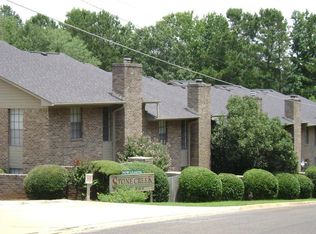 3 Stonecreek Ct, Longview, TX 75604