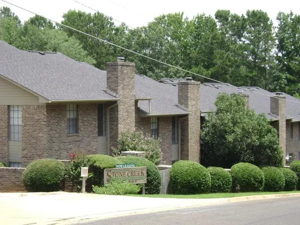 3 Stonecreek Ct, Longview, TX 75604