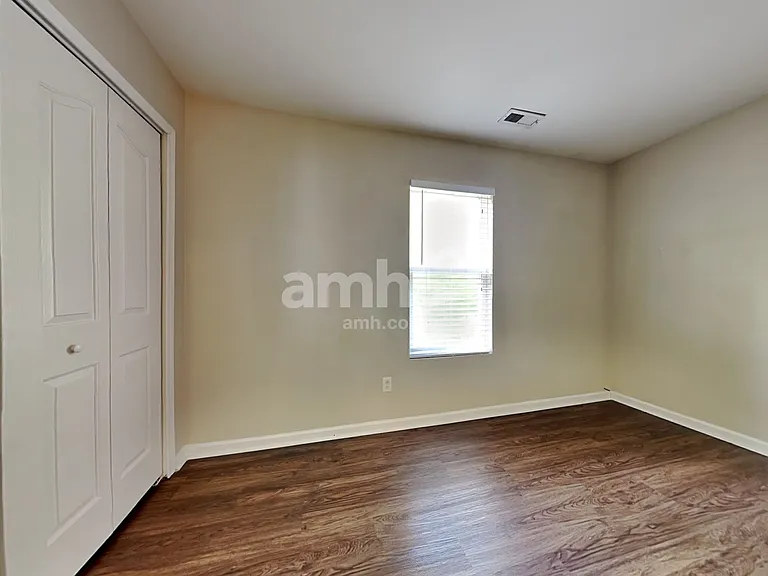 5432 Wyalong Dr — Photo 16