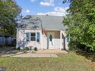 2512 Jamaica Dr, Alexandria, VA 22303