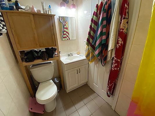 4th image of 141 N 8th St #3C