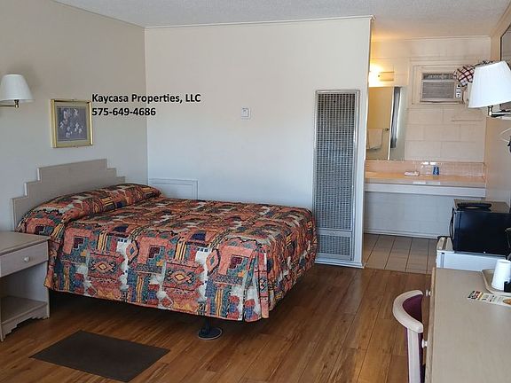 3rd image of 2146 W Picacho Ave #111