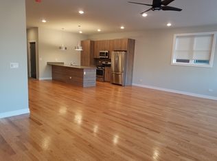 6144 S University Ave #2, Chicago, IL 60637