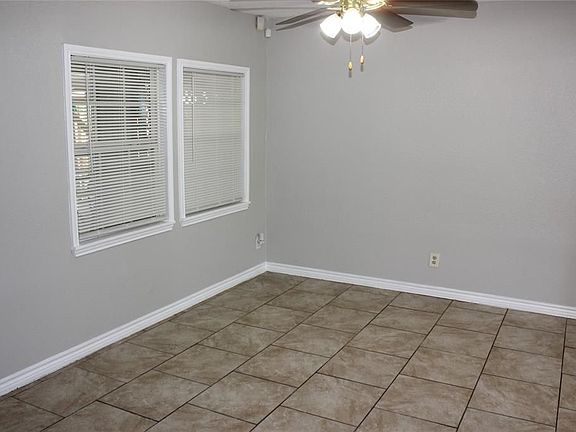 5th image of 203 Lamar Dr