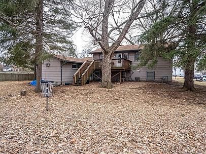 2nd image of 1214 Garfield Cir