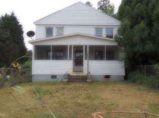 203 N Main St, Campobello, SC 29322