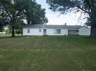 402 NW State Route 52, Butler, MO 64730