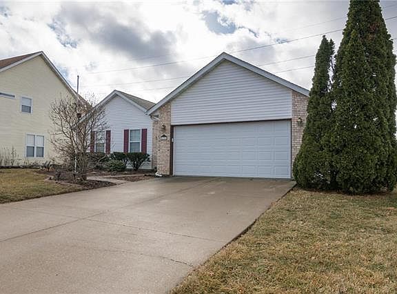 2nd image of 630 Wintergreen Dr