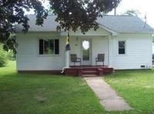 108 Knapp St, North Adams, MI 49262