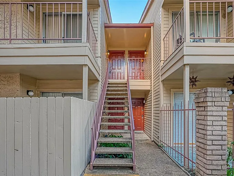 2120 El Paseo St #2108 — Photo 23