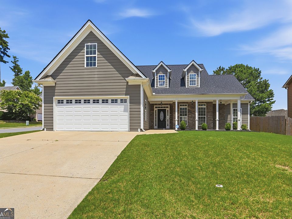 1st image of 301 S Fortune Way
