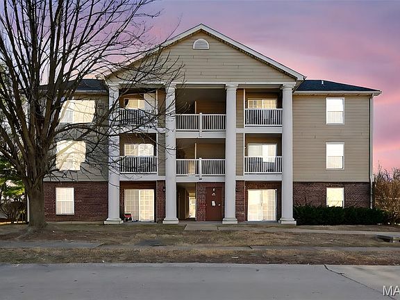 2nd image of 660 Materdie Ln APT 104