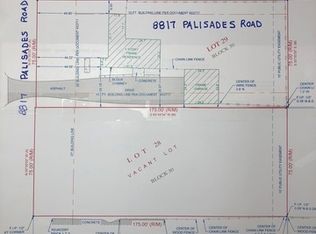 8817 Palisades Rd, Burr Ridge, IL 60527