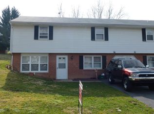 93 Irene Ave, Ephrata, PA 17522