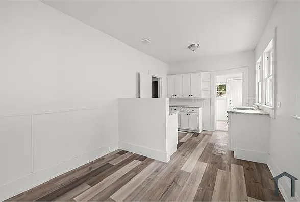 1757 48th St — Photo 7