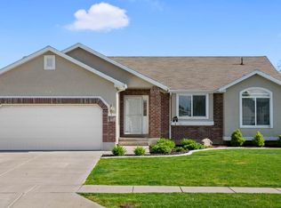 2391 W 2100 S, Syracuse, UT 84075