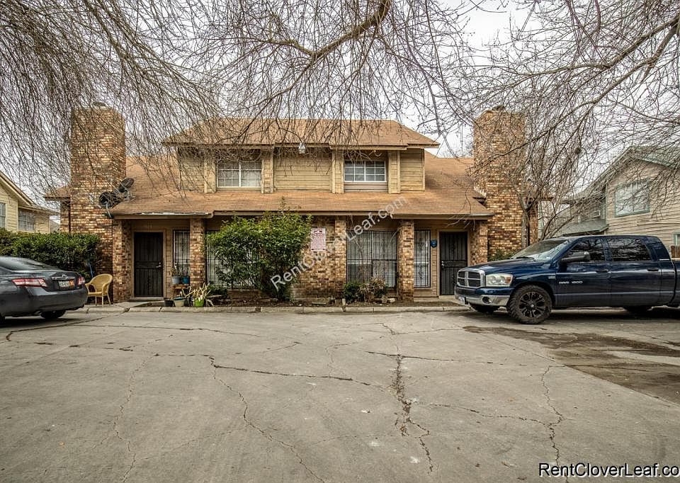 1st image of 7523 Oak Chase