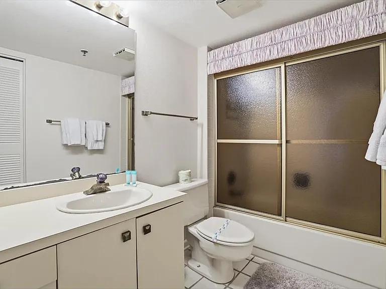 5611 Gulf Of Mexico Dr #3 — Photo 39