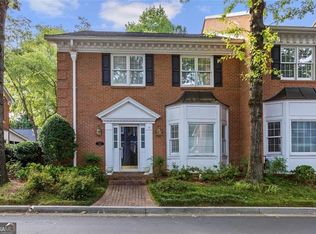 5435 Trentham Dr, Dunwoody, GA 30338