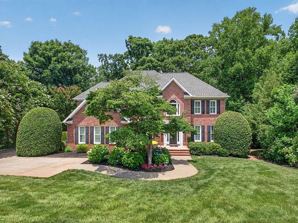 1st image of 507 Spaulding Lake Dr