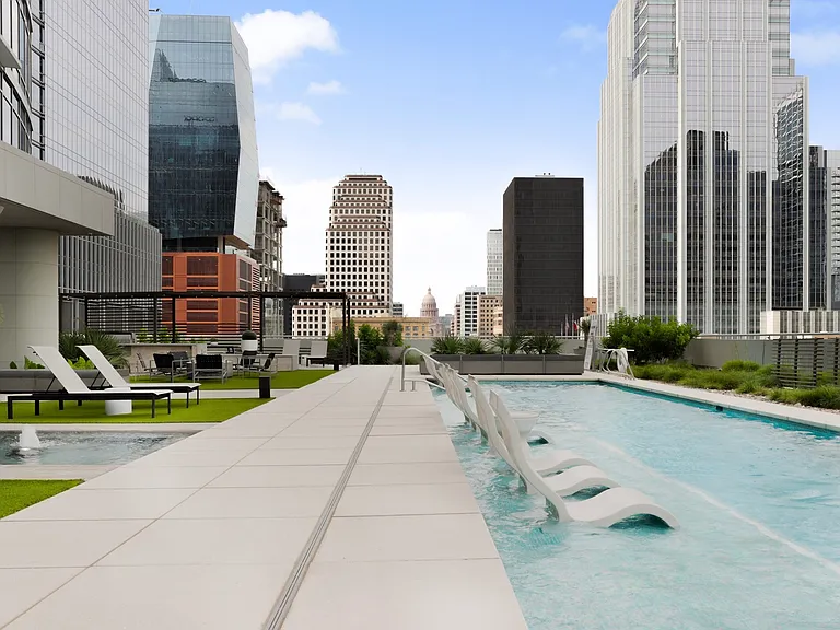 200 Congress Ave #903 — Photo 35