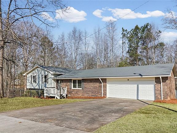 3rd image of 101 Dock Hyde Rd