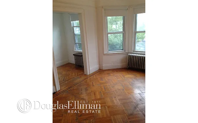 Rented by Douglas Elliman | media 14