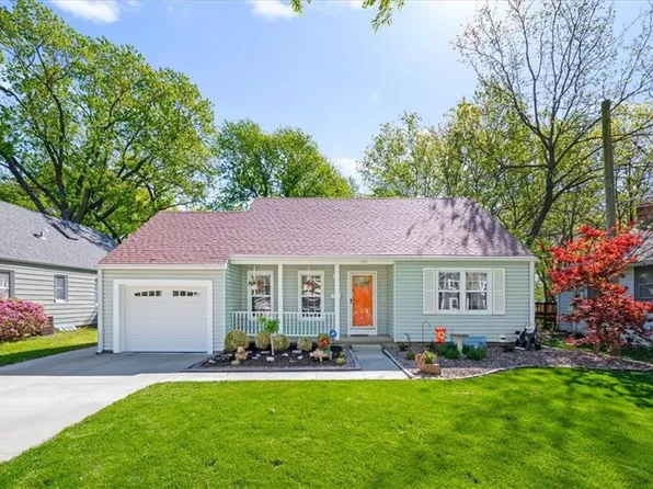 5321 Walmer St, Mission, KS 66202