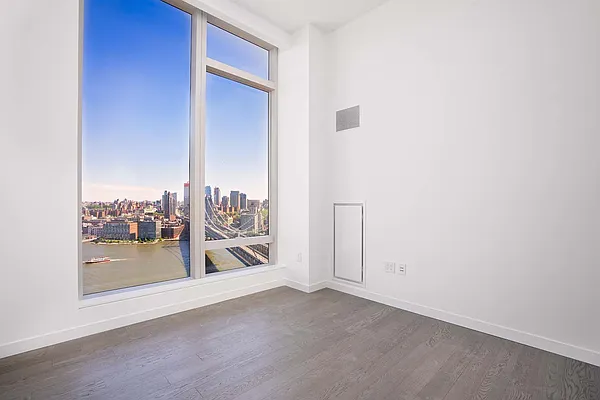 Rented by Nest Seekers International | media 23