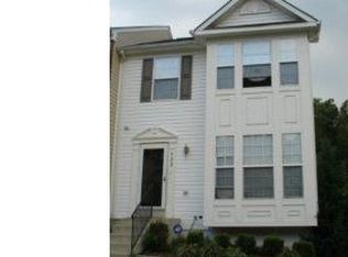 922 Vauxhall Rd, Landover, MD 20785