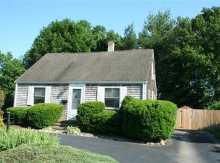 40 Collation Cir, North Kingstown, RI 02852