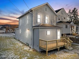 1104 Paul Ave, Dunmore, PA 18510
