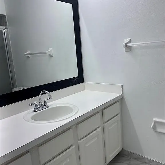 2608 Spring Hill Dr — Photo 5
