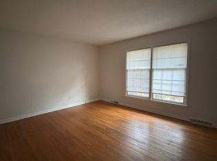 6537 Eaglecrest Rd, Charlotte, NC 28212