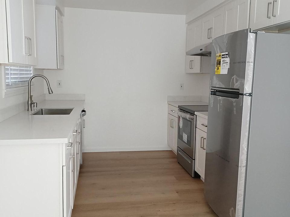 1st image of 16765 Barnell Ave