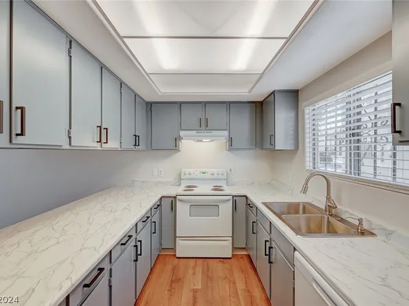 3272 Jericho St Unit B, Las Vegas, NV 89102