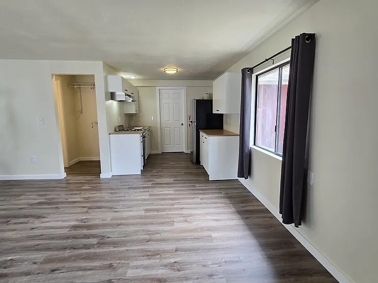15209 18th Avenue Ct E #B — Photo 4