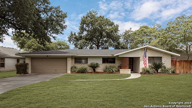 1st image of 2923 Burnside Dr