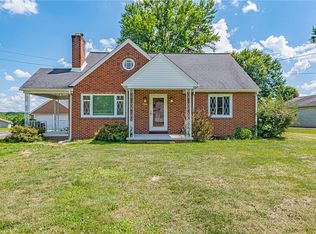 531 Old Waynesburg Rd, Carmichaels, PA 15320