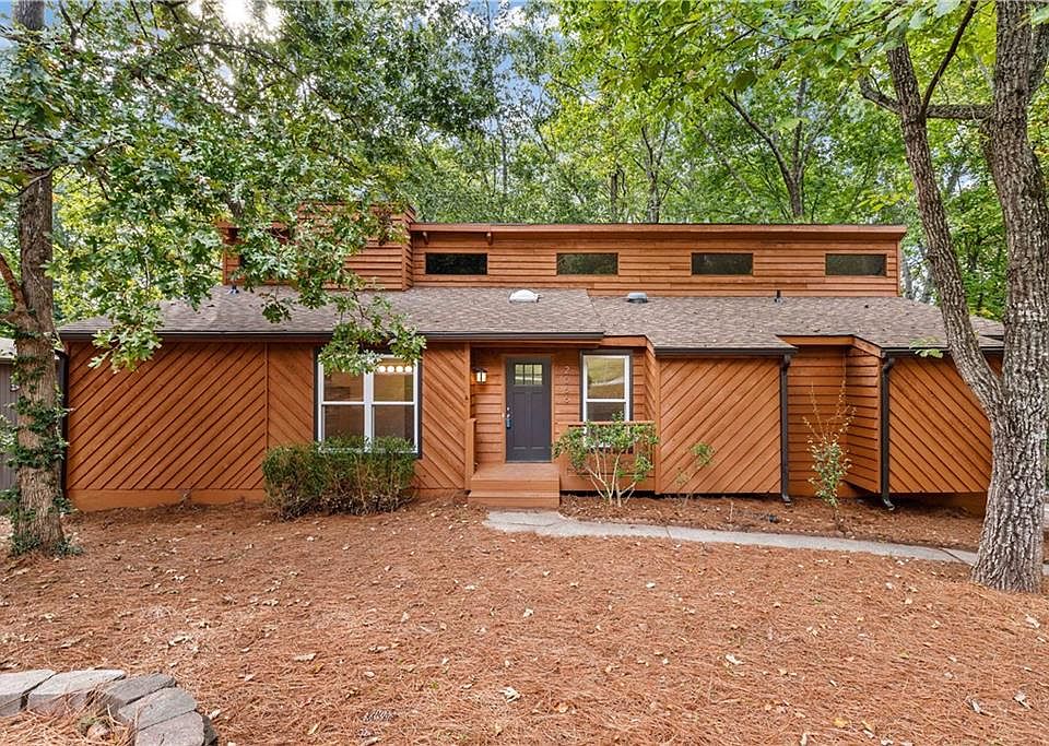 1st image of 2066 Kinridge Ct