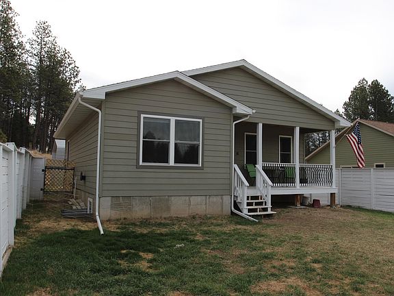 3rd image of 960 Ponderosa St