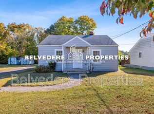 1208A Valleyview St, Greensboro, NC 27405