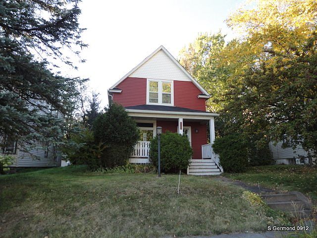 2nd image of 2125 W 7th St