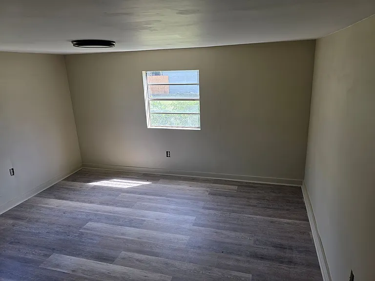 407 Orange St — Photo 13