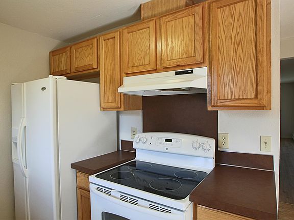 4th image of 5645 45th Ave SE #B