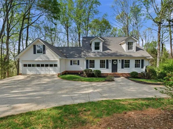 2436 Thompson Mill Rd, Gainesville, GA 30506